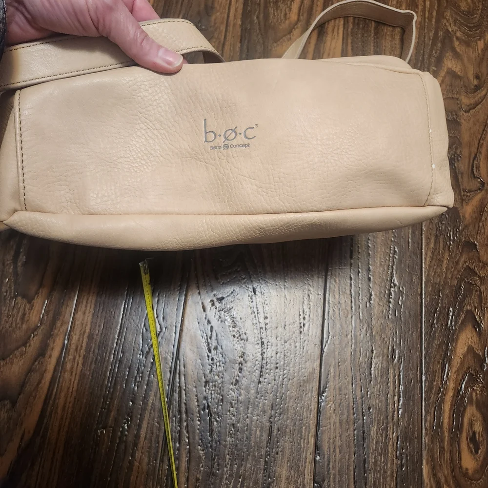 NEW Boc Cream Women's Zipper Pockets Bag - Picture 6 of 11